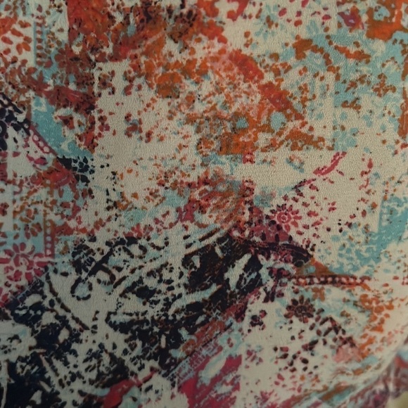 CATO Pink/Coral/Blue/Cream Mosaic Paisley Pattern Top w/Tie at Neck, Large, GUC. - Picture 7 of 8